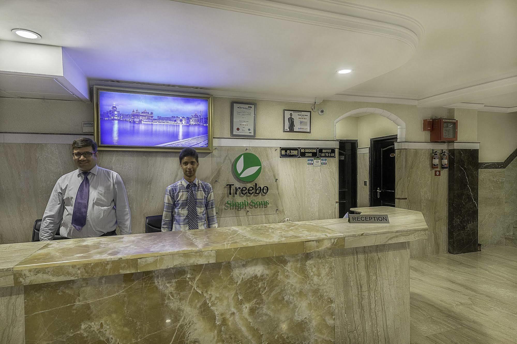 Treebo Trend Singh Sons Karol Bagh Hotel New Delhi Buitenkant foto