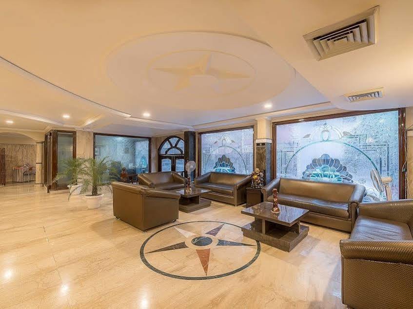 Treebo Trend Singh Sons Karol Bagh Hotel New Delhi Buitenkant foto